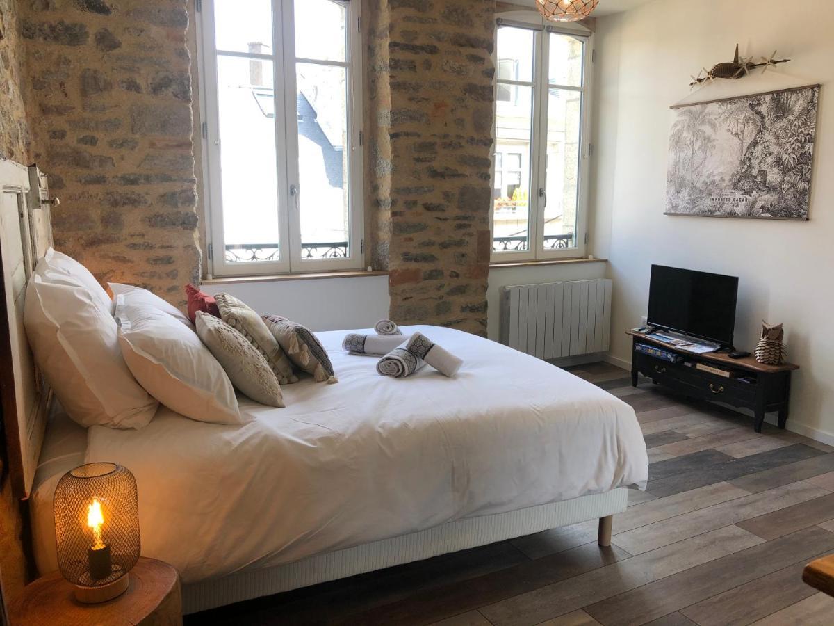 Appartement Centre-Ville Avec Terrasse Rustique Ванн Экстерьер фото